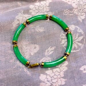 Green Jade 14K Gold Bracelet